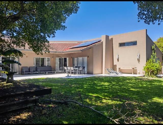 4 BEDROOM PROPERTY TO RENT IN SEASIDE LONGSHIPS